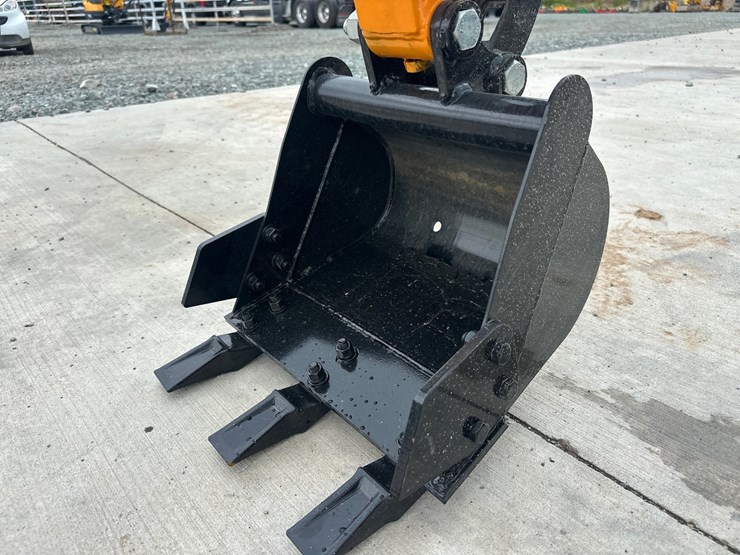 #5091-•-unused-future-ft15-mini-excavator-image-30
