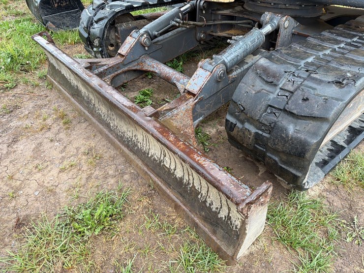 2019-doosan-dx85r-3-image-22