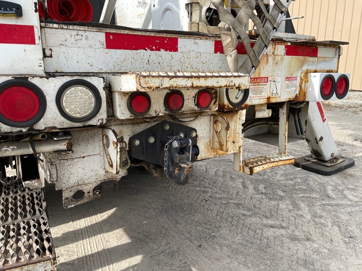 2002-gmc-t8500-image-25