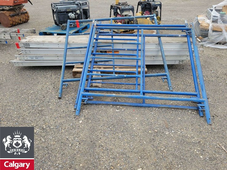 pallet-of-scaffolding-image-7