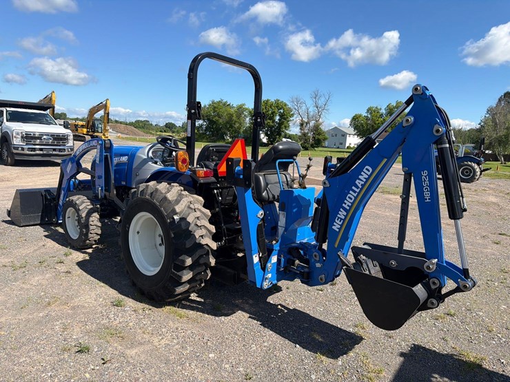 new-holland-boomer-40-image-5
