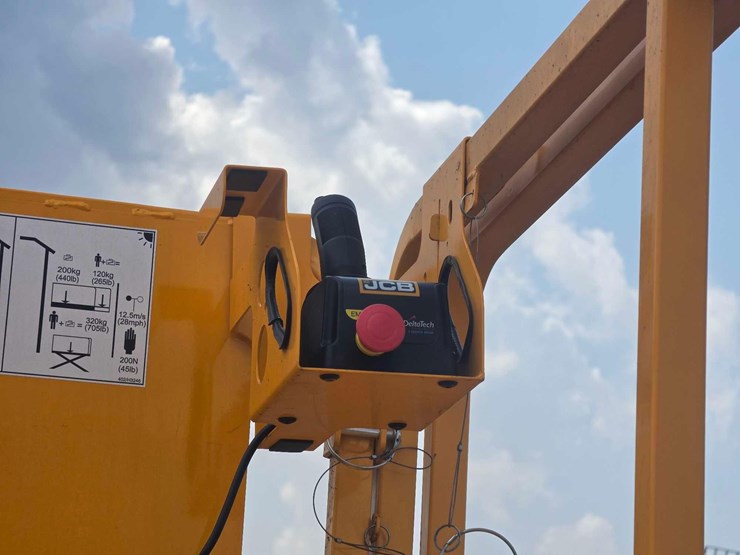jcb-s3246e-image-7