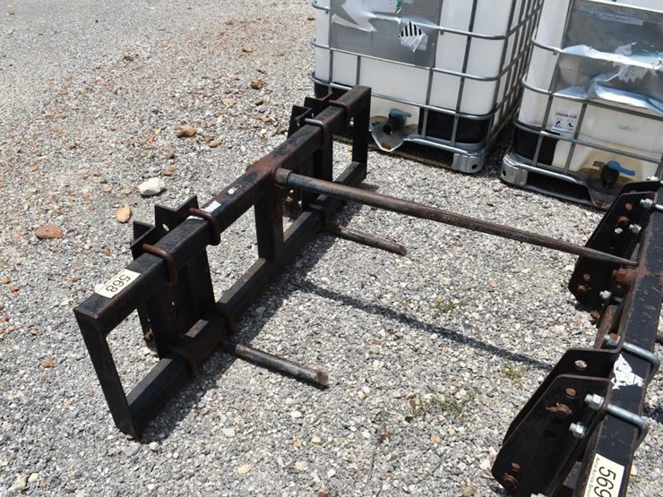 loader-hay-spear-image-2