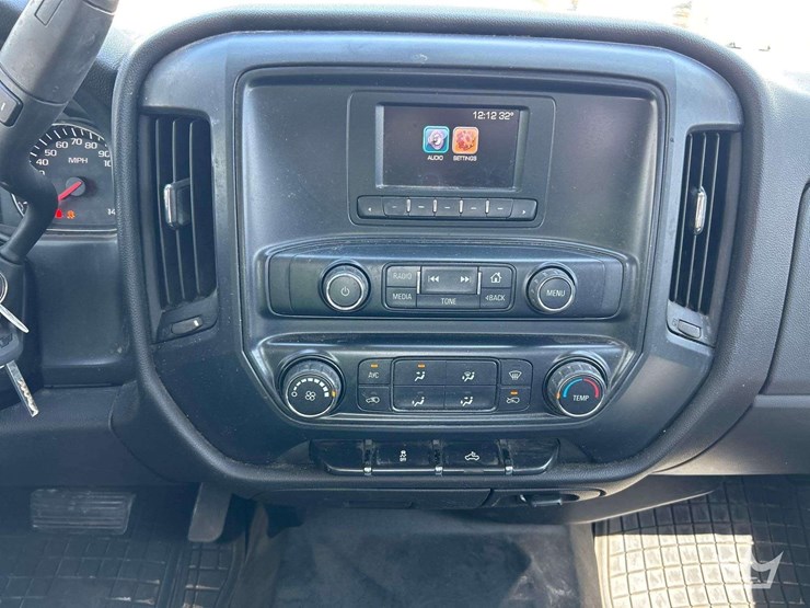2016-chevrolet-silverado-1500-image-19