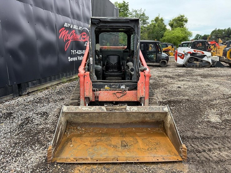 2021-kubota-svl65-2-image-7