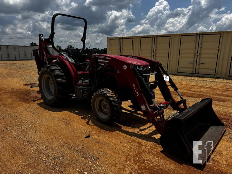 massey-ferguson-1749-image-6
