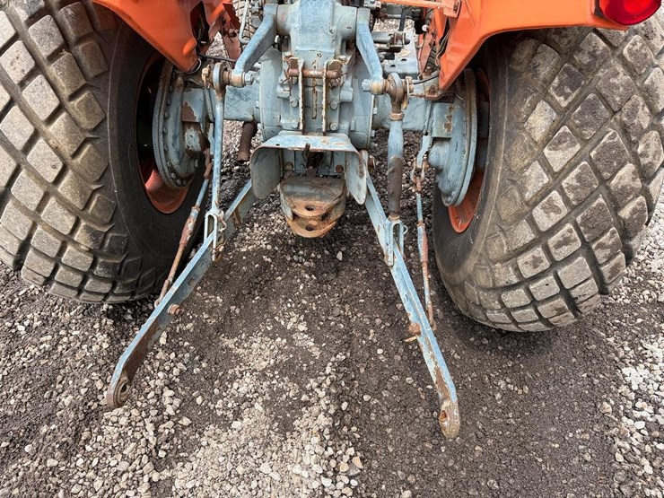 kubota-l235-image-11