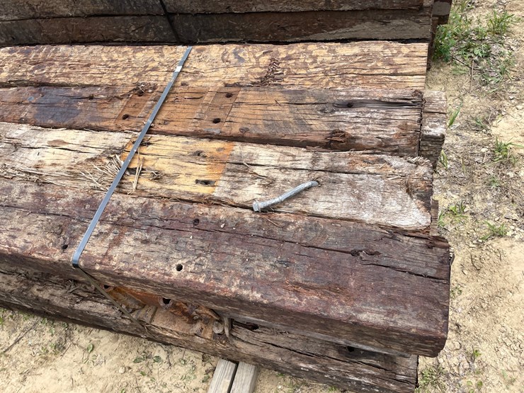 #3447-•-bundle-of-(16)-railroad-ties-image-8