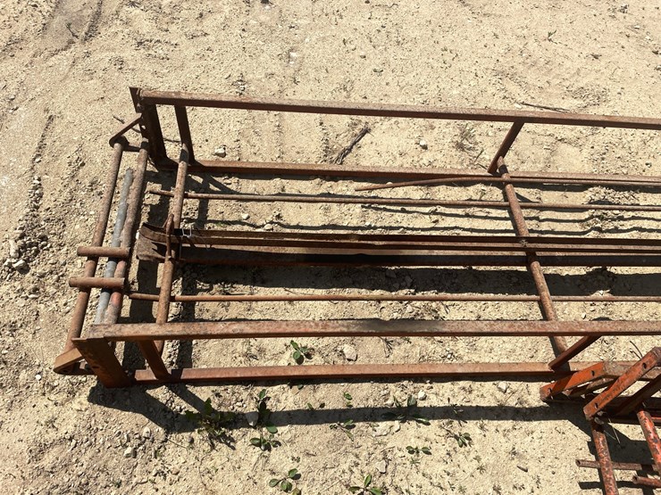 #3379-•-60'-hay-conveyer-image-29