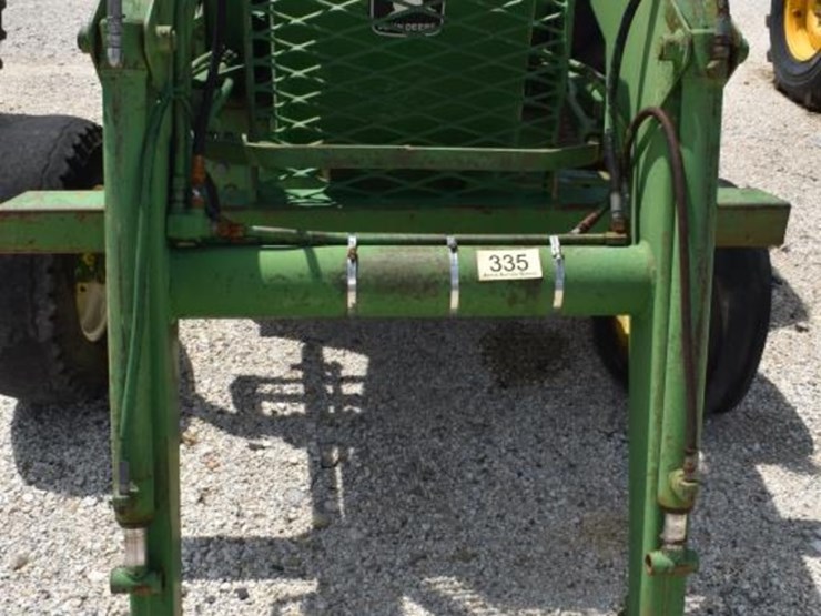 john-deere-2750-image-3