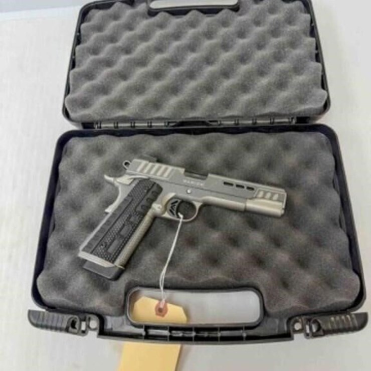 Kimber pistol