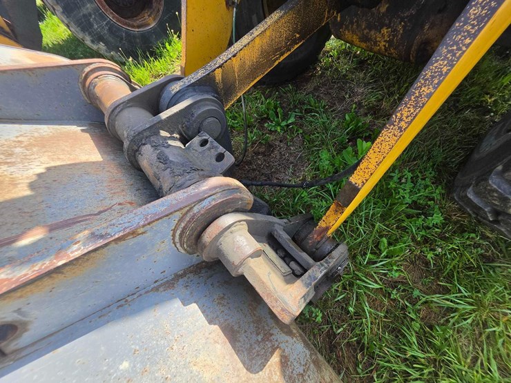 deere-624h-image-16