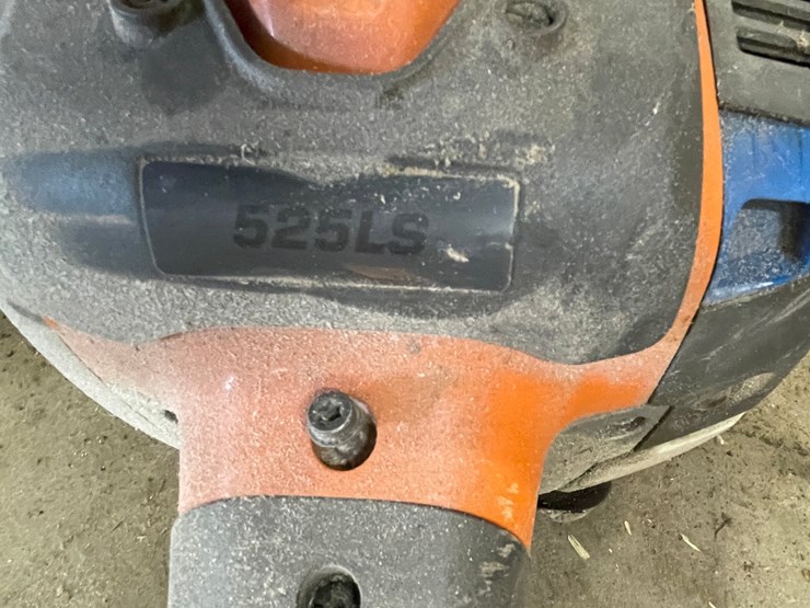 #7920-•-husqvarna-t225-ls-trimmer-image-3