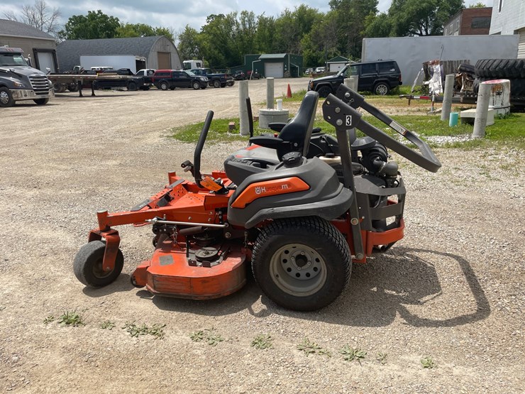 #4860-•-husqvarna-professional-z554-zero-turn-lawn-mower-image-8