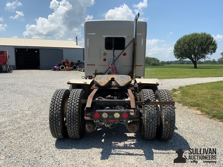 2001-kenworth-t800-image-6