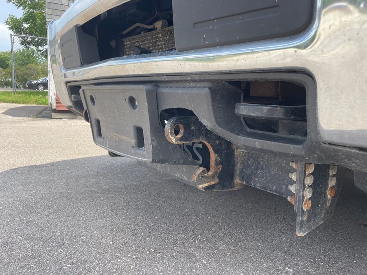 2019-chevrolet-2500-image-14