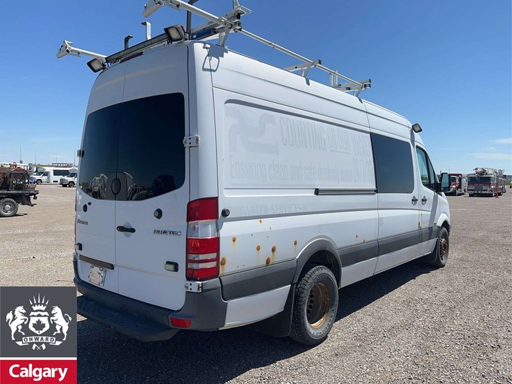 2012-mercedes-benz-sprinter-3500-image-5