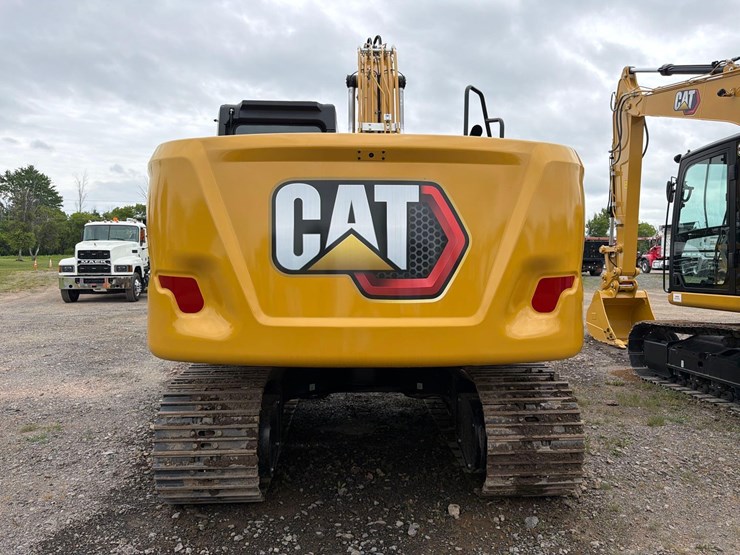 caterpillar-317-image-8