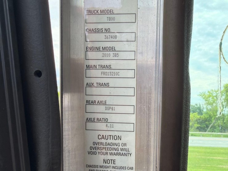 2013-kenworth-t880-image-22