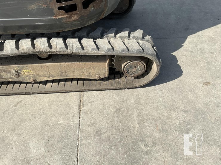 2015-bobcat-e26-image-9