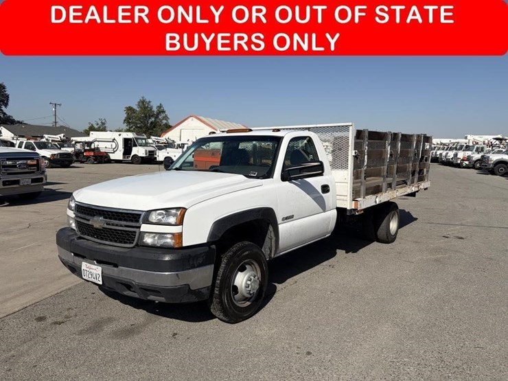 2007-chevrolet-silverado-3500-image-1