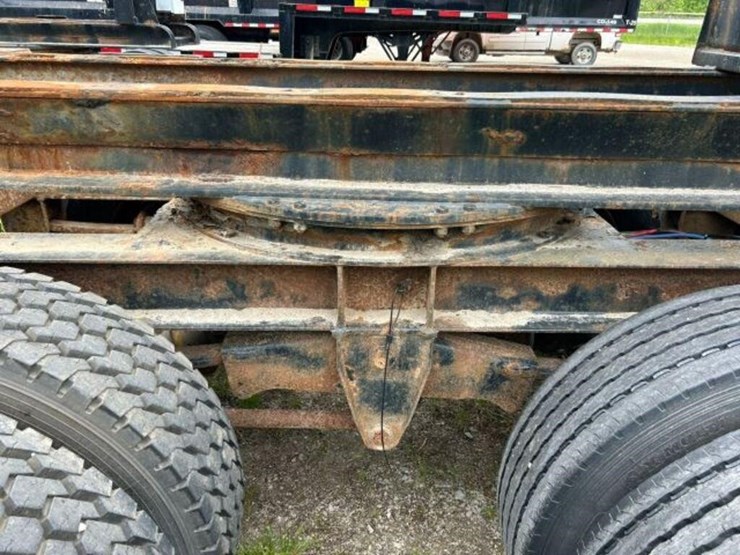2012-capital-27-ft-t/a-rolloff-pup-trailer-2c9tlr5-image-52