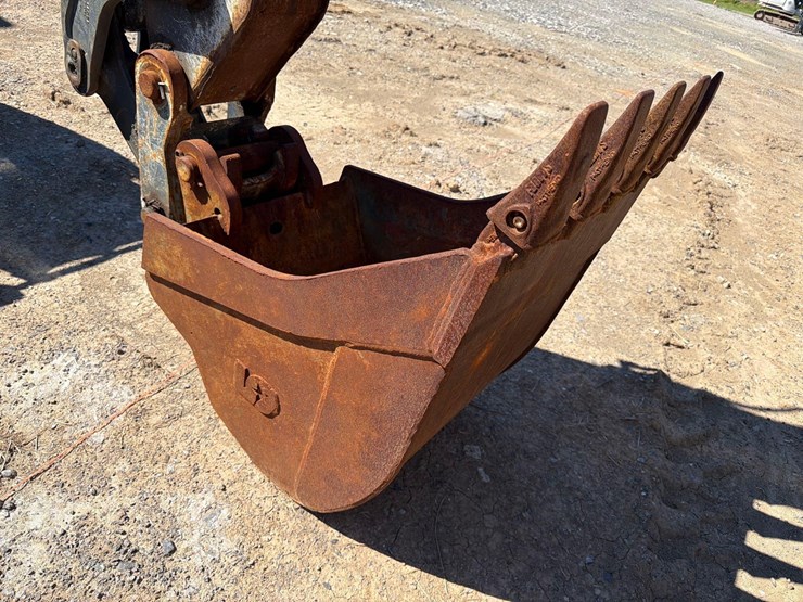 john-deere-310-image-8