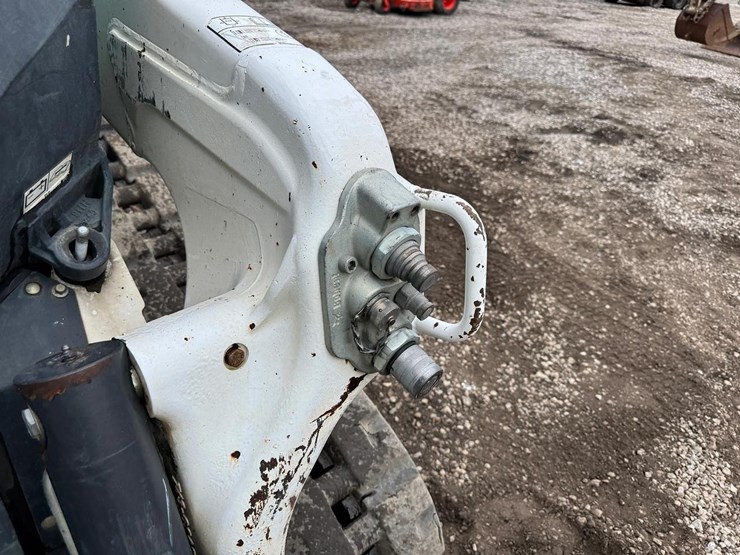 2024-bobcat-t66-image-12