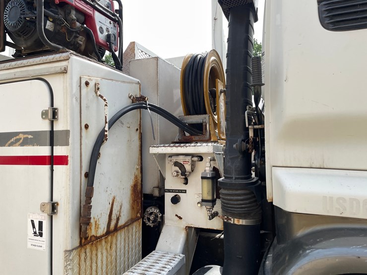 2002-gmc-t8500-image-20