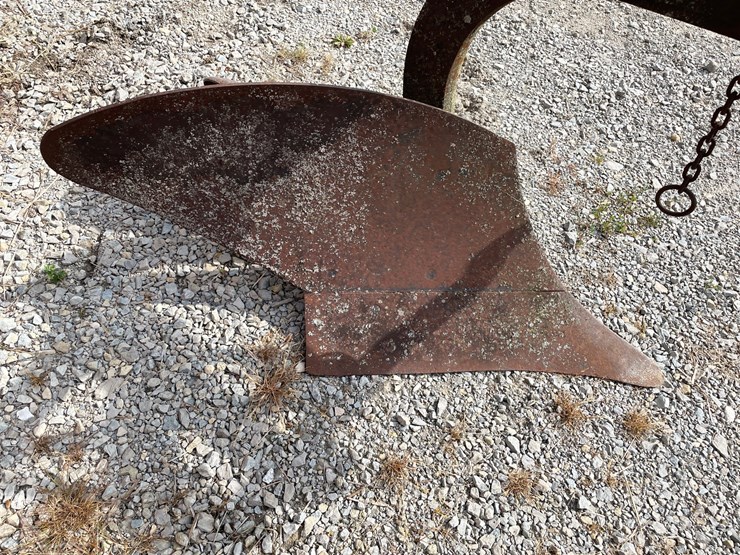 #8322-•-ferguson-3-point-1-bottom-plow-image-7