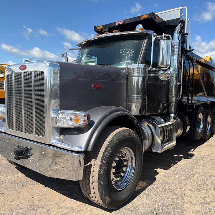 2026 PETERBILT 589