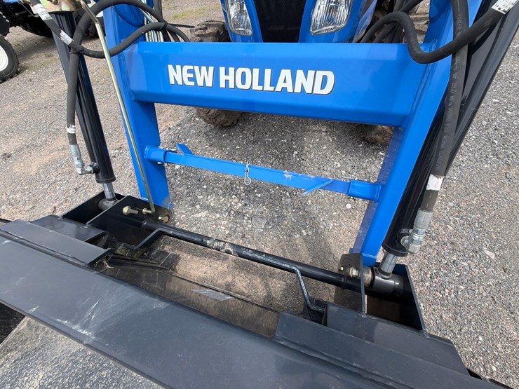 new-holland-workmaster-35-image-14