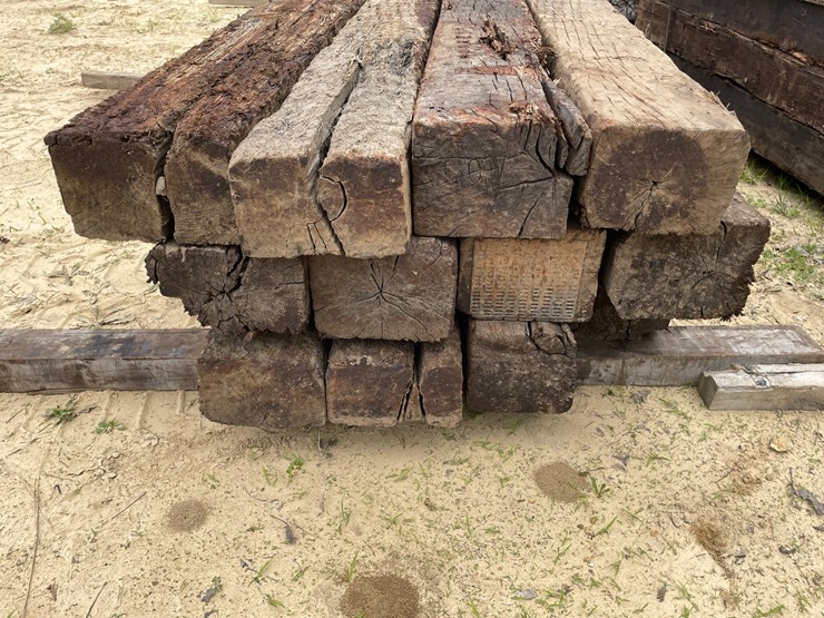 #3453-•-bundle-of-(16)-railroad-ties-image-6