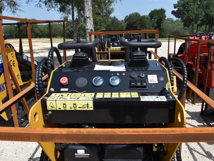 mx-mrt14-mini-skid-steer-(serial-#-mxmrt142026000221)-image-5