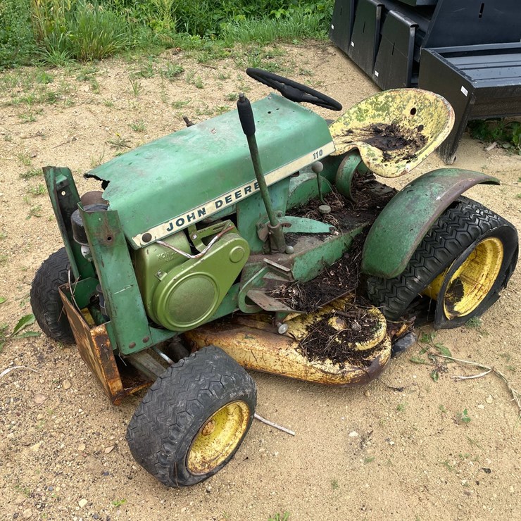 JOHN DEERE 110