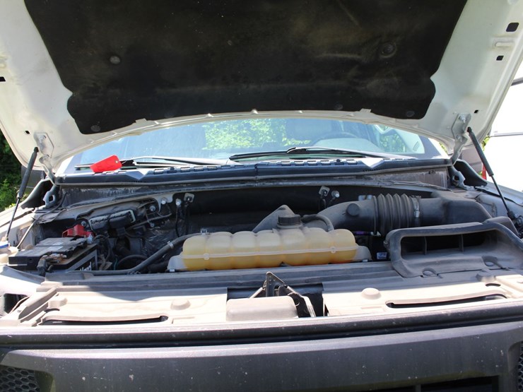 2015-dodge-2500-image-3