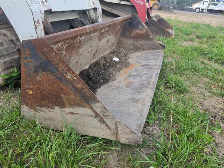 takeuchi-tl140-image-14