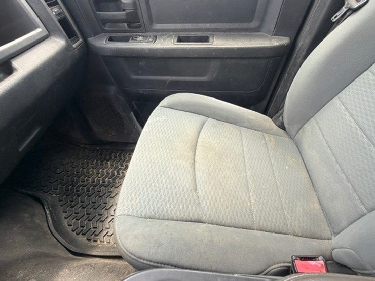 2013-dodge-ram-2500-image-44