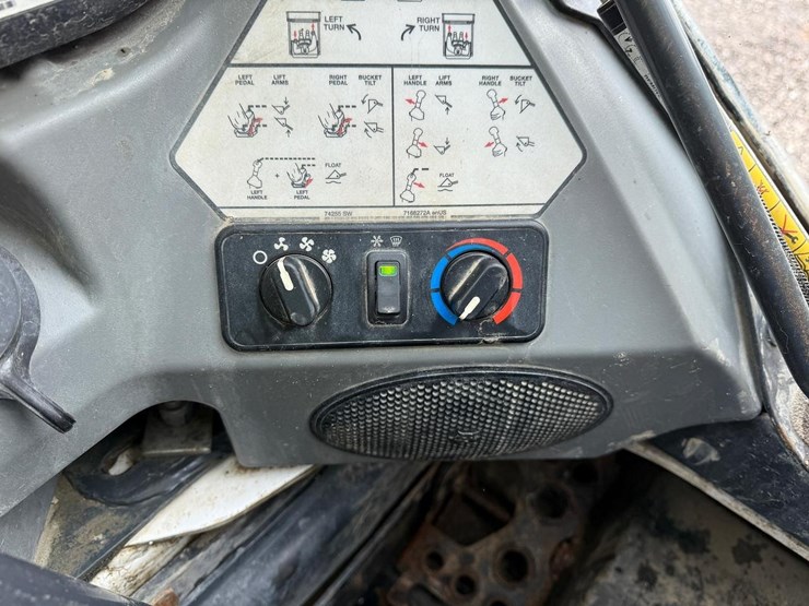 2018-bobcat-s770-image-23