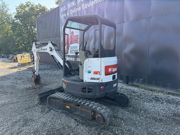 2017-bobcat-e26-image-2