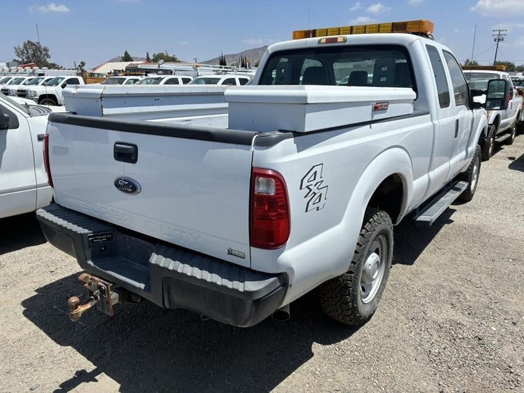 2011-ford-f250-image-3