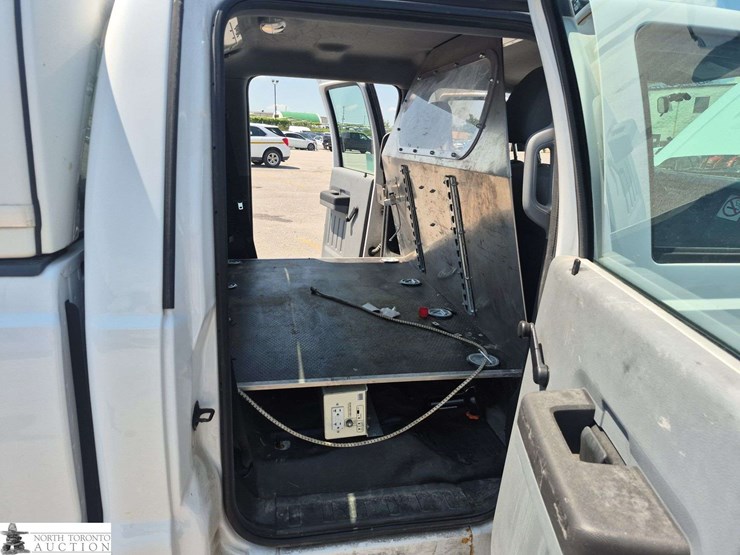 2016-ford-f250-image-26