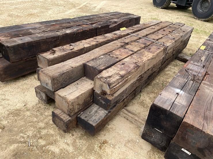 #3445-•-bundle-of-(12)-railroad-ties-image-4