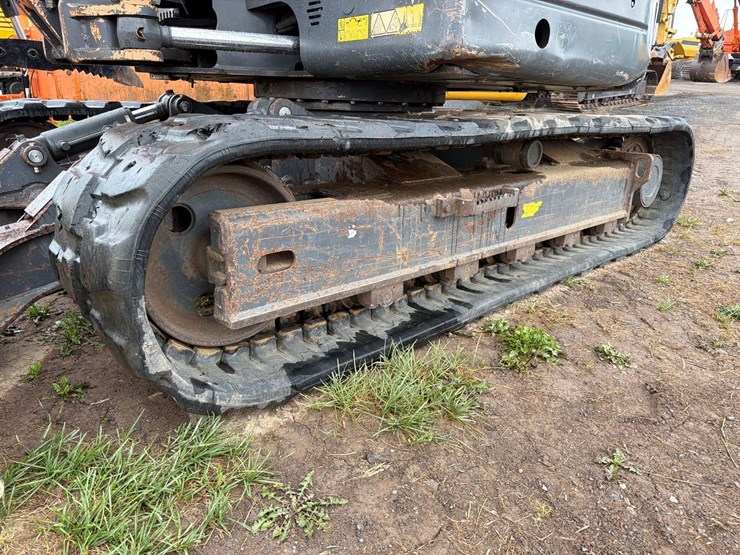 2019-doosan-dx85r-3-image-9