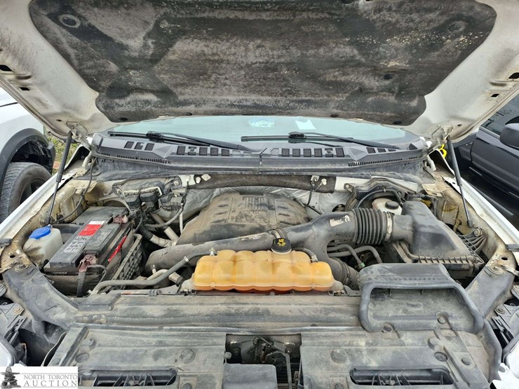2015-ford-f150-image-9