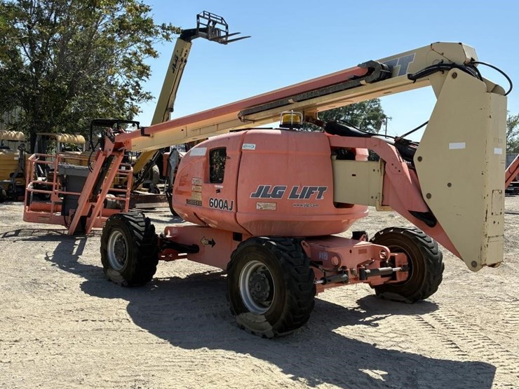 2005-jlg-600aj-image-4