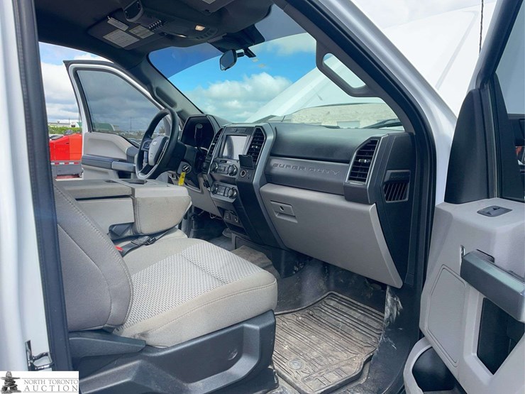 2021-ford-f250-image-19