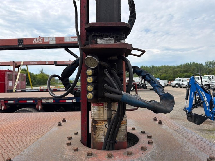 2015-kenworth-t880-image-6