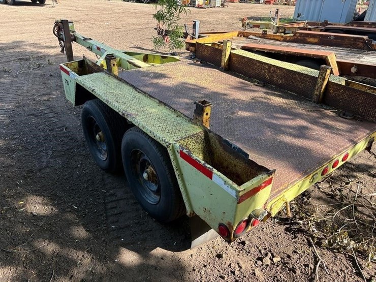 2001-butler-102"-x-65"-tandem-trailer-image-6