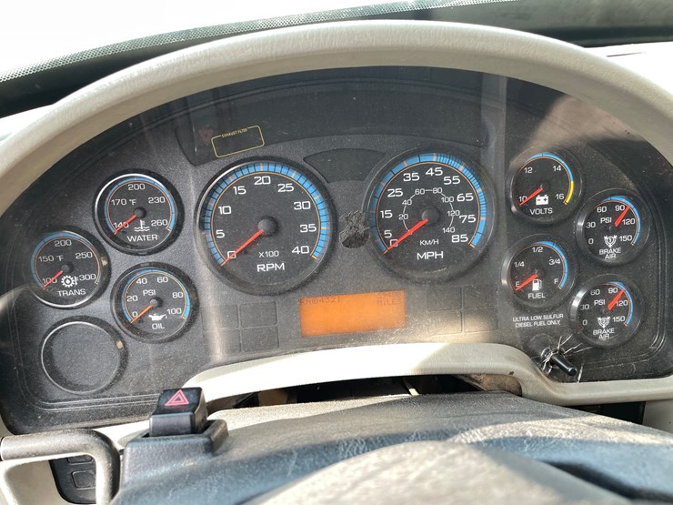 2010-international-durastar-4400-image-47